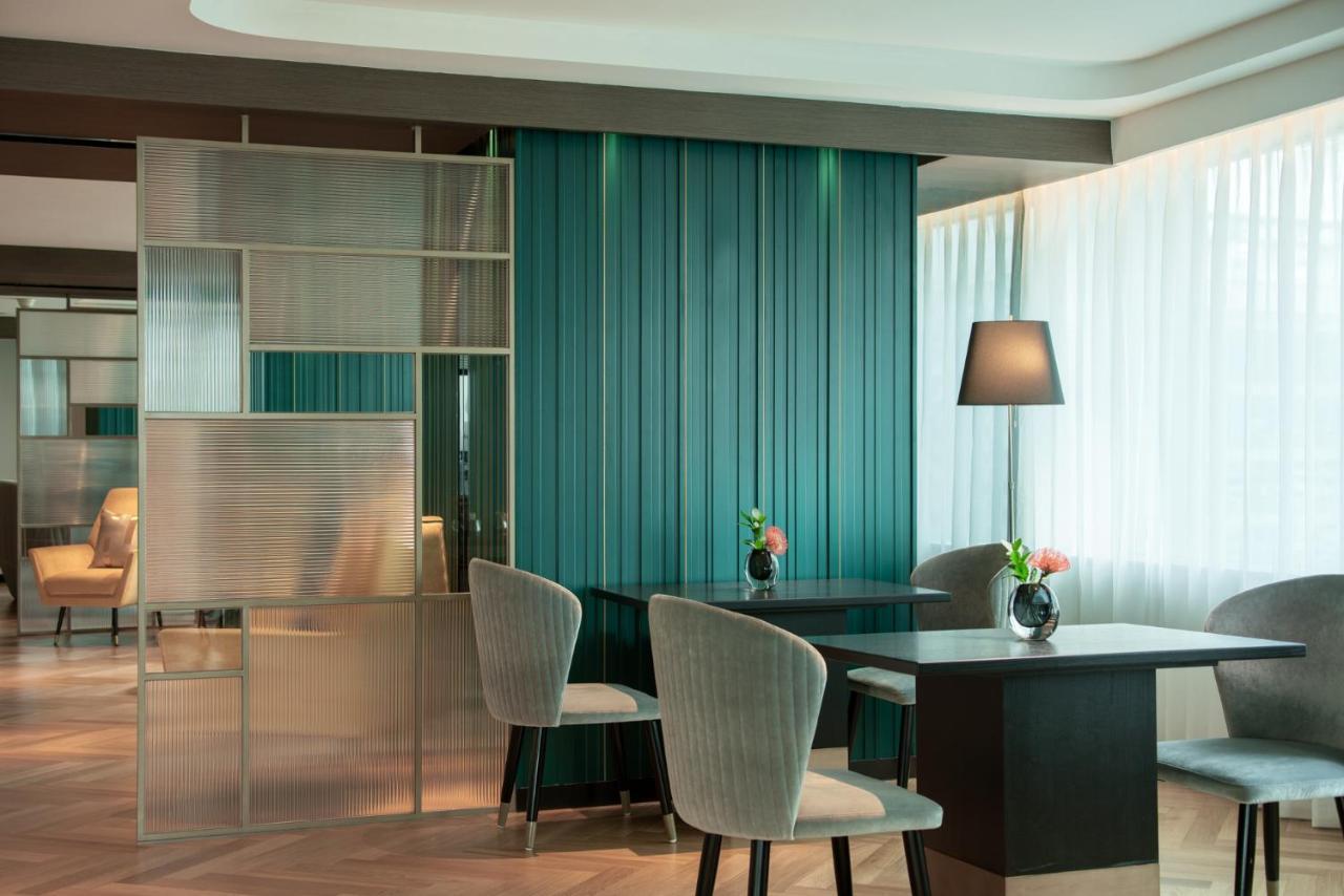 พูลแมน เซี่ยงไฮ้ สกายเวย์ Hotel ภายนอก รูปภาพ